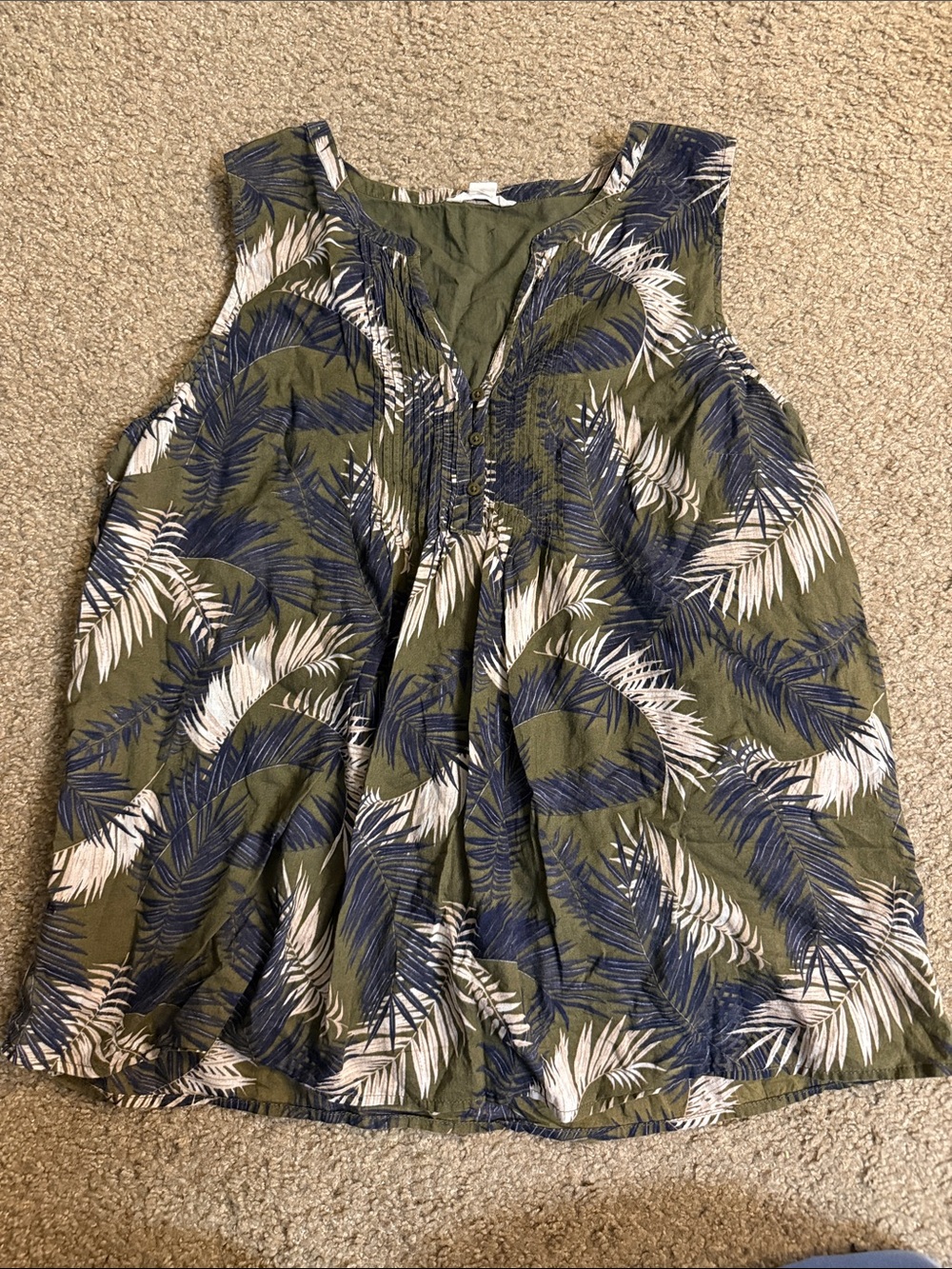 Caslon Olive Green Leaf Print Tank Top with Navy and White Palms